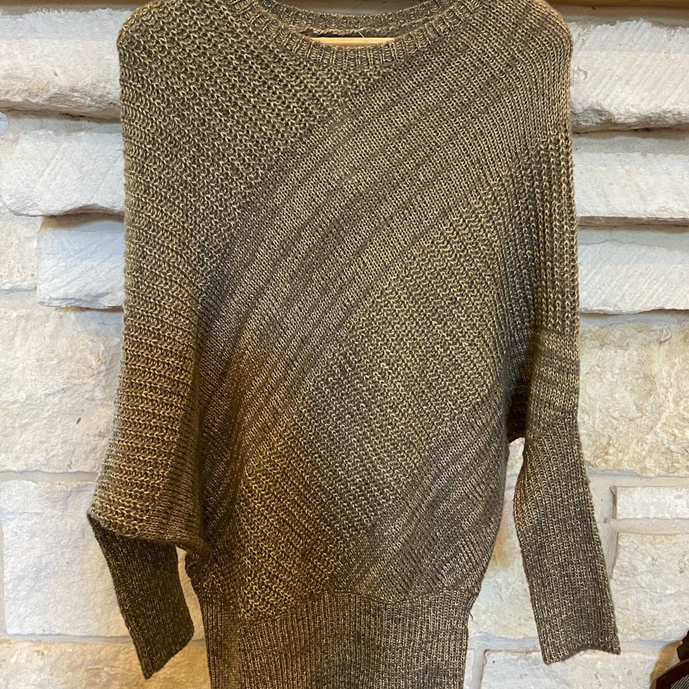Lumiere Sweater (NWT)